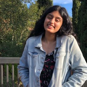 Meet your Posher, Maya